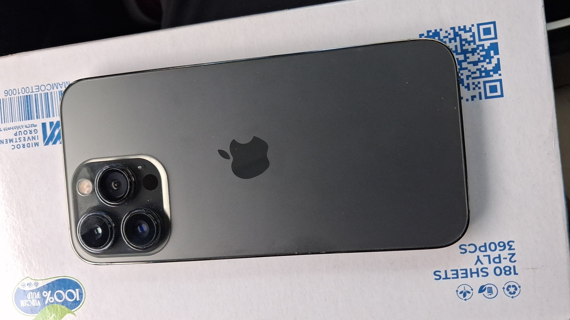 IPhone 13 pro
256 /6
clean
92%battry
Price 80,000 a little negotiations
0911582409