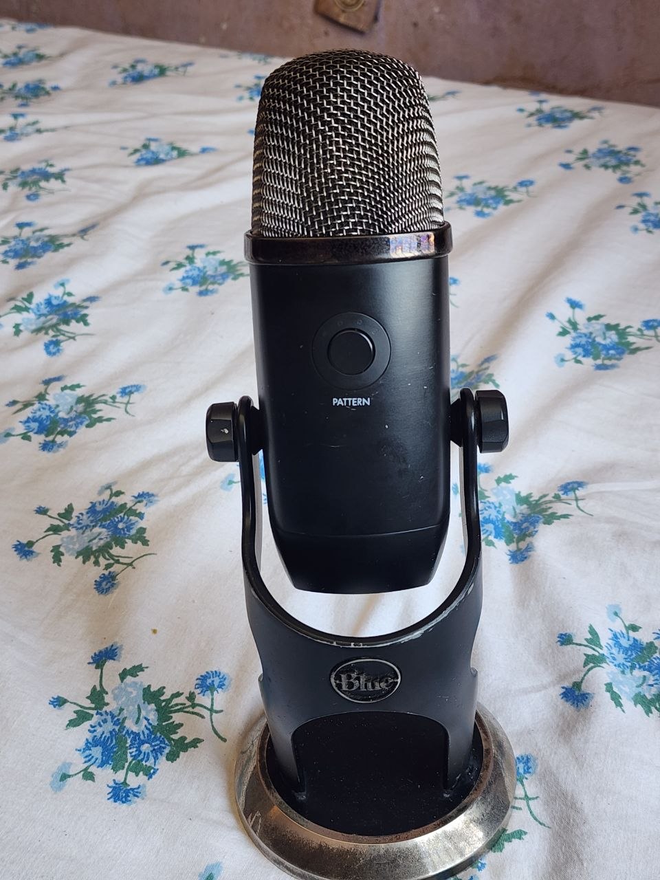 Blue Yeti x mic photo 1
